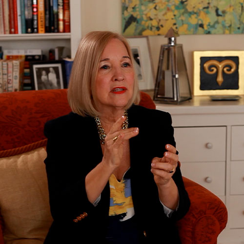 Dr. Christiane Northrup, MD